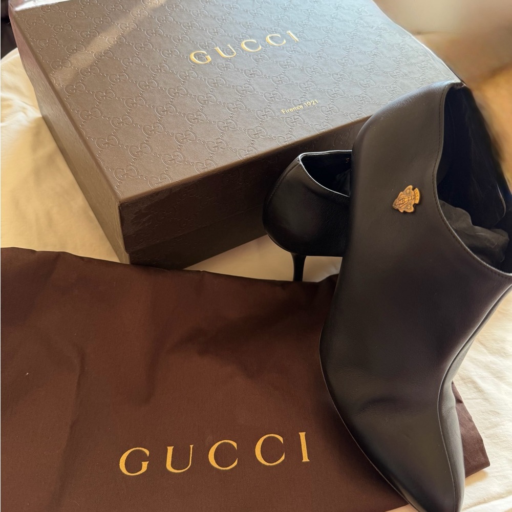 Gucci Elegant Black Heeled Boots